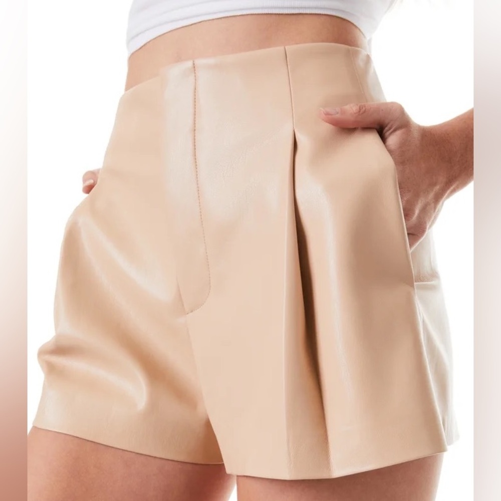Alice + Olivia Leather Shorts - Picture 5 of 7